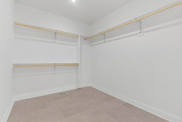 845 S Black Sands Avenue, Nixa, MO 65714