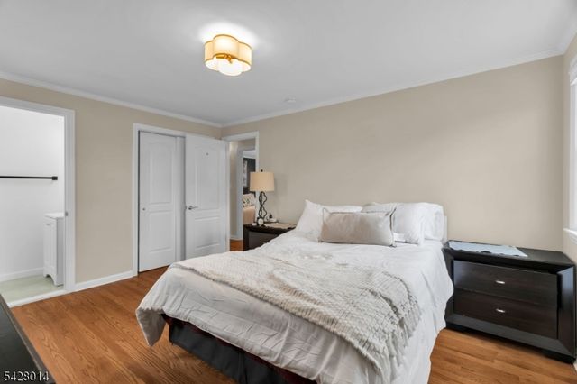 1050 Lawrence Avenue, Westfield Town, NJ 07090