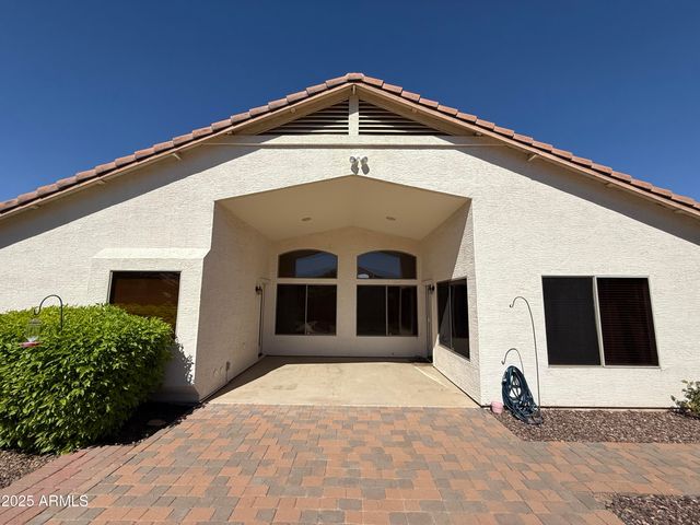 2321 W Straight Arrow Lane, Phoenix, AZ 85085