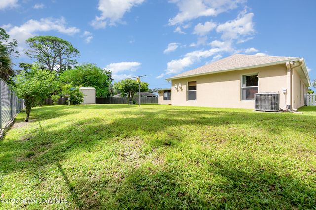 1706 Delki Street NW, Palm Bay, FL 32907