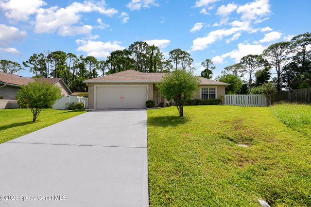 1706 Delki Street NW, Palm Bay, FL 32907