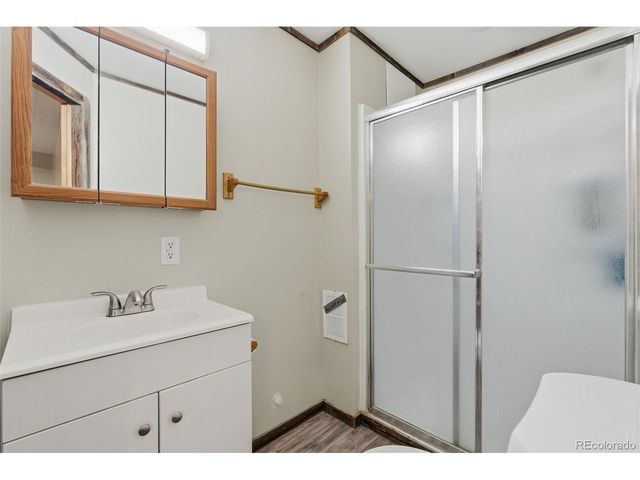 921 E 24th Street Rd, Greeley, CO 80631