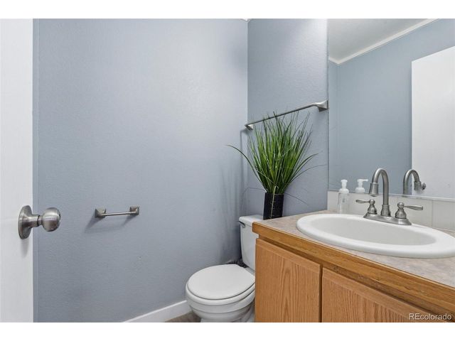 921 E 24th Street Rd, Greeley, CO 80631