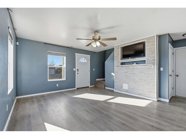 921 E 24th Street Rd, Greeley, CO 80631