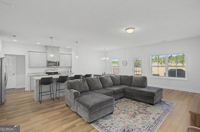 413 Mcclelland Loop Ne, Ludowici, GA 31316