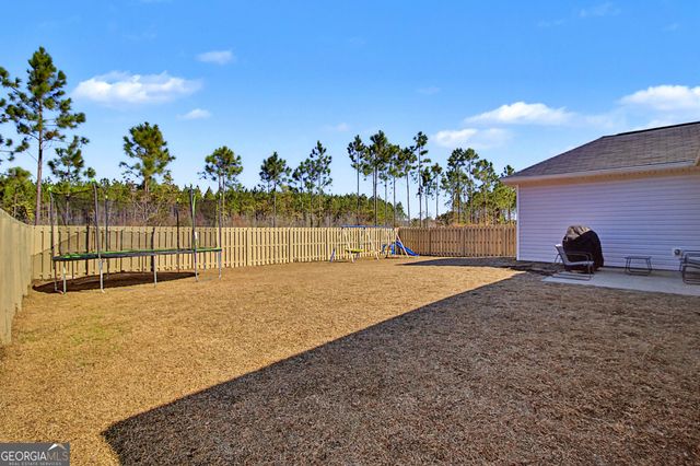 413 Mcclelland Loop Ne, Ludowici, GA 31316