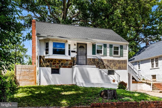 6008 SEAT PLEASANT DR, Capitol Heights, MD 20743