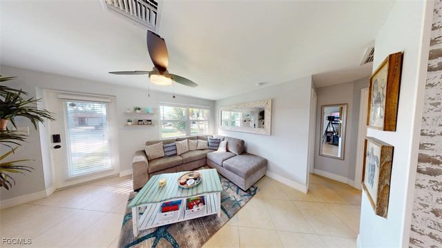 560 E Valley DR, Bonita Springs, FL 34134