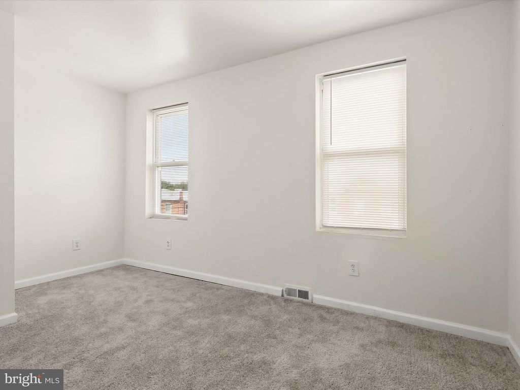 Image 15 of property listing at 3211 ELMLEY AVE, Baltimore, MD 21213