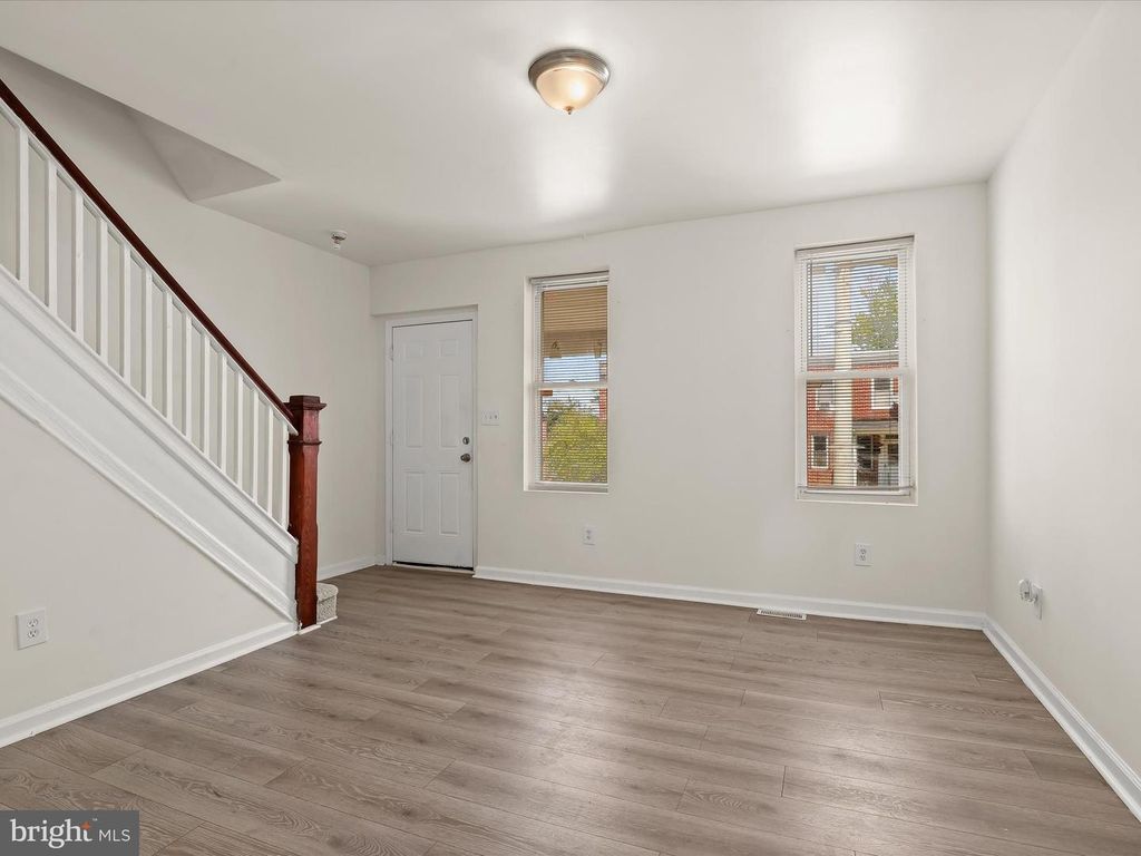 Image 4 of property listing at 3211 ELMLEY AVE, Baltimore, MD 21213