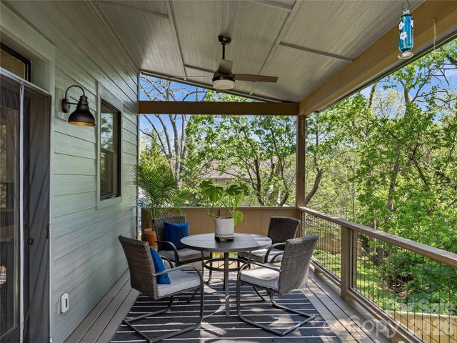 260 Waynesville Avenue, Asheville, NC 28806