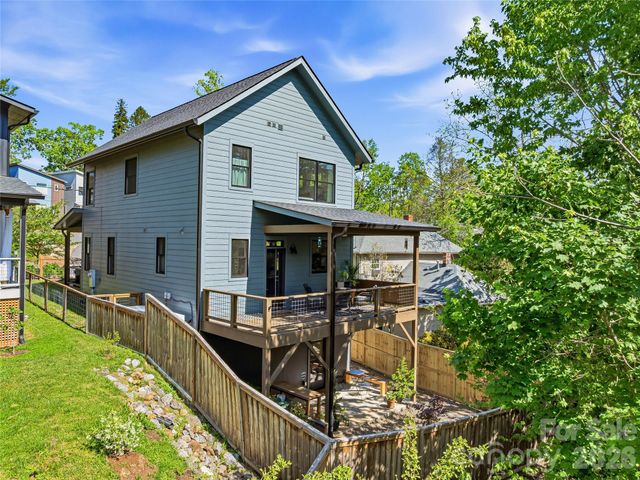 260 Waynesville Avenue, Asheville, NC 28806