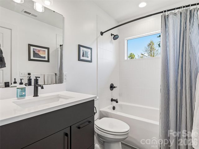 260 Waynesville Avenue, Asheville, NC 28806