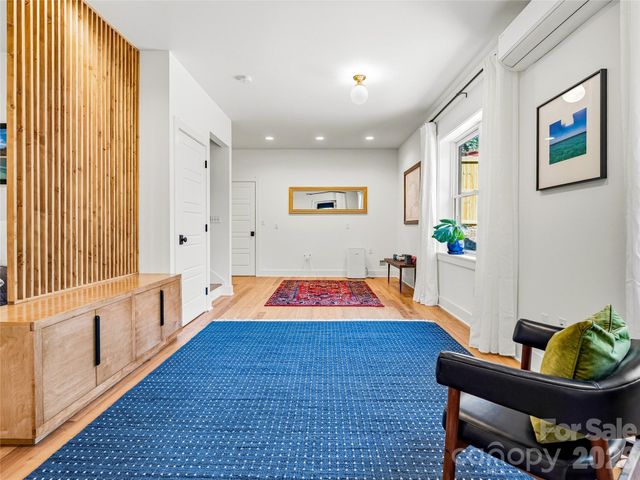 260 Waynesville Avenue, Asheville, NC 28806