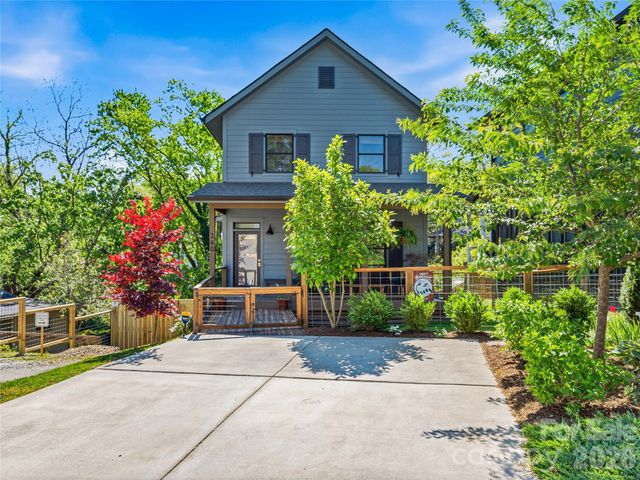 260 Waynesville Avenue, Asheville, NC 28806