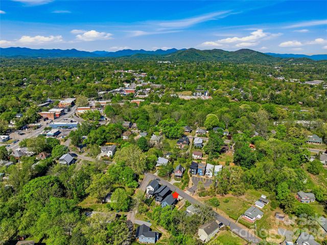260 Waynesville Avenue, Asheville, NC 28806