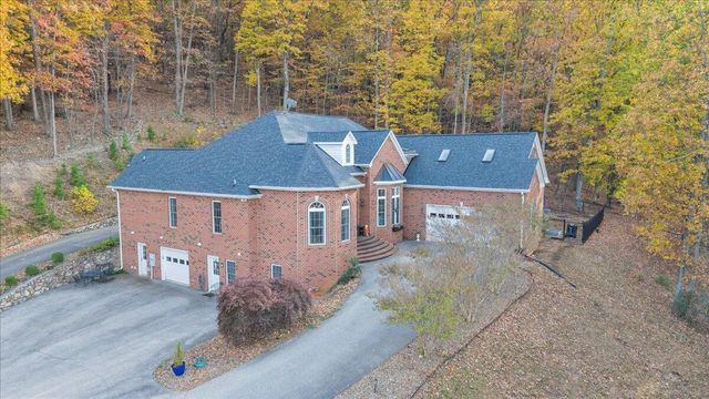 273 Post Oak DR, Roanoke, VA 24019