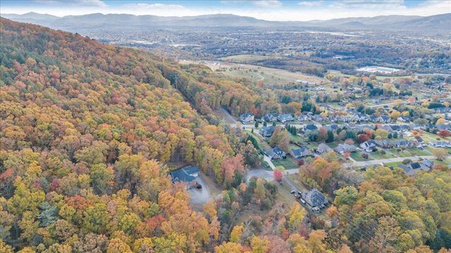 273 Post Oak DR, Roanoke, VA 24019