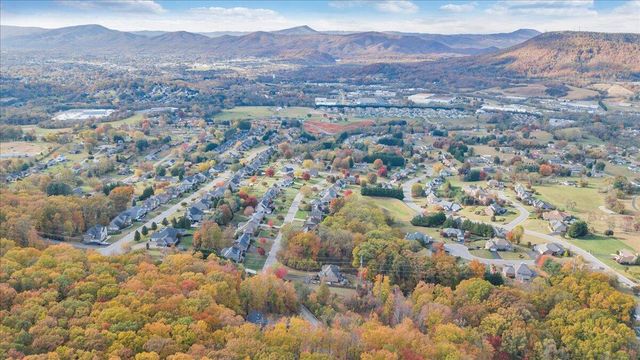 273 Post Oak DR, Roanoke, VA 24019