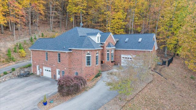 273 Post Oak DR, Roanoke, VA 24019