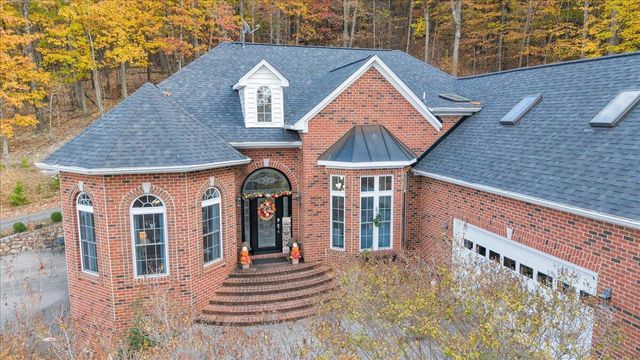 273 Post Oak DR, Roanoke, VA 24019