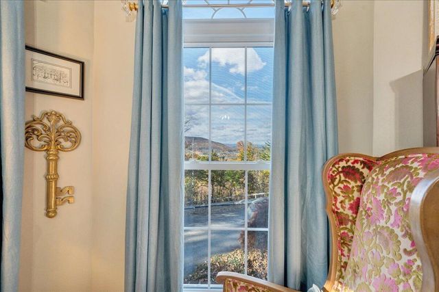 273 Post Oak DR, Roanoke, VA 24019