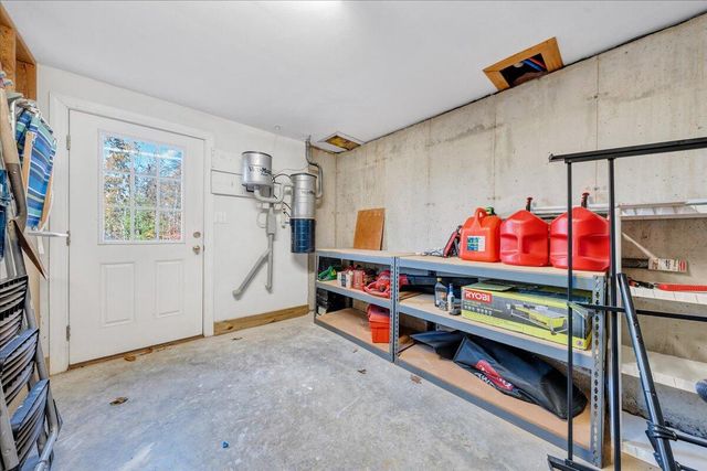 273 Post Oak DR, Roanoke, VA 24019