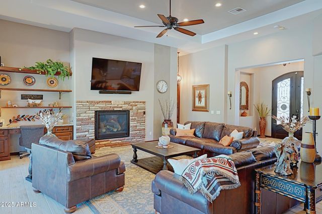 3007 N KATIE Lane, Litchfield Park, AZ 85340