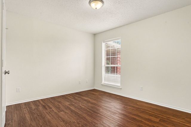 7107 Grey Dawn Lane, Dallas, TX 75227