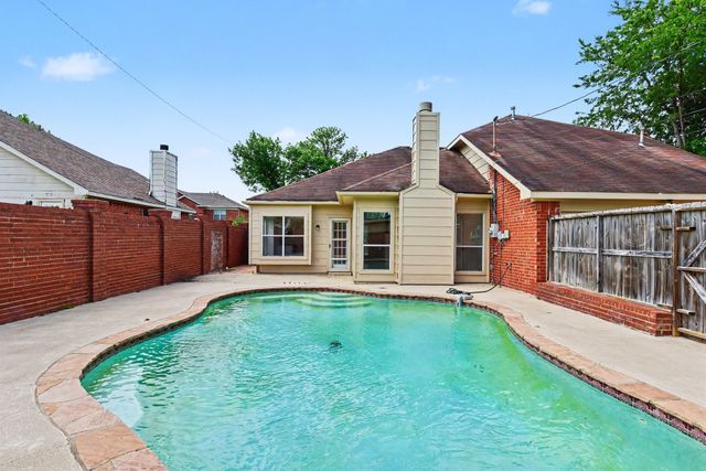 7107 Grey Dawn Lane, Dallas, TX 75227