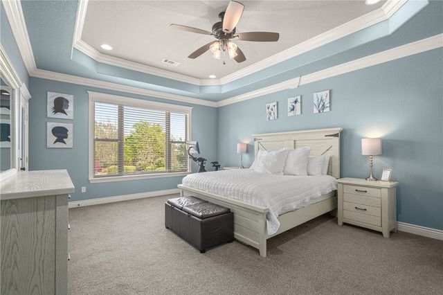 502 NE Marina Drive, Bentonville, AR 72712