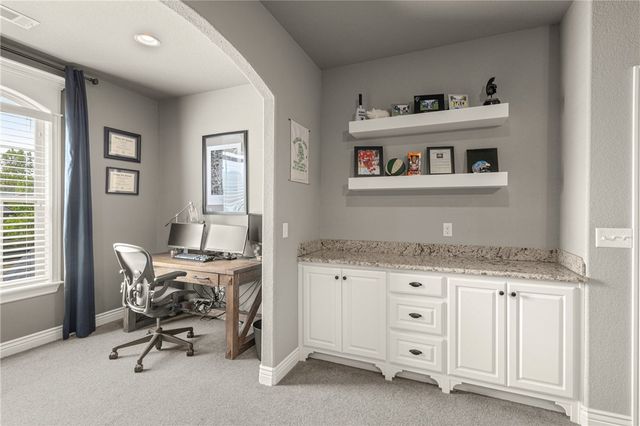 502 NE Marina Drive, Bentonville, AR 72712