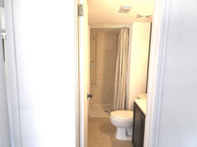 7118 Crownwest Street 7118, Houston, TX 77072
