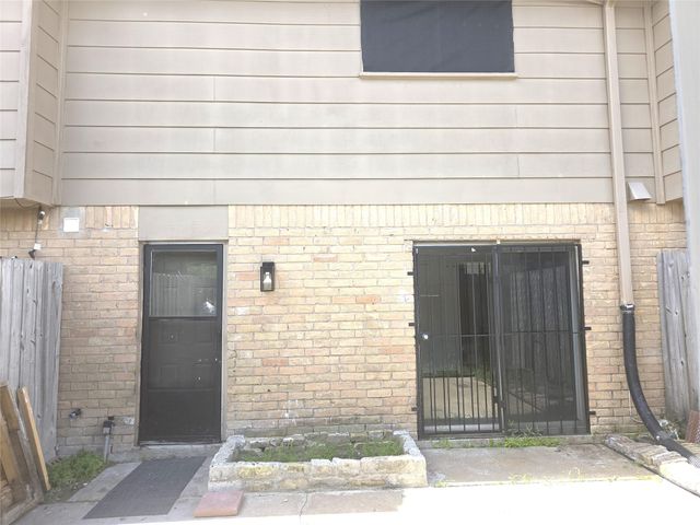 7118 Crownwest Street 7118, Houston, TX 77072