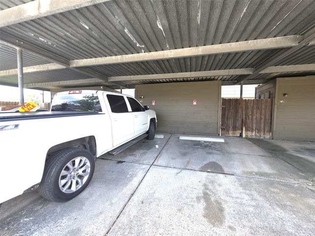 7118 Crownwest Street 7118, Houston, TX 77072