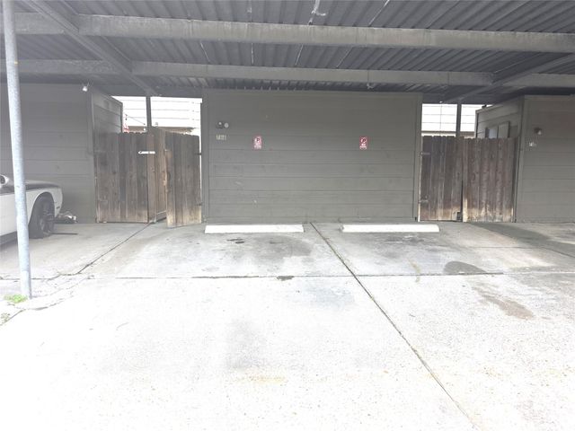 7118 Crownwest Street 7118, Houston, TX 77072