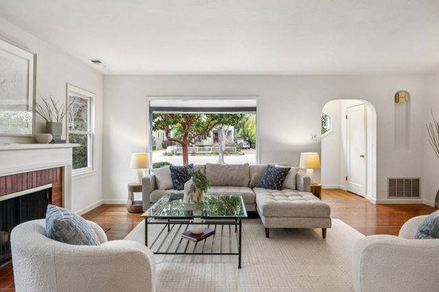 580 Lincoln Avenue, Palo Alto, CA 94301