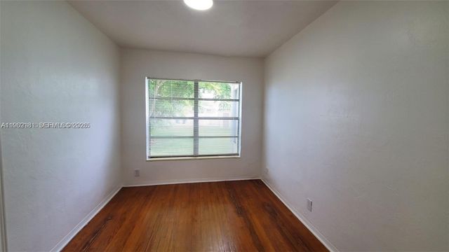 2322 Wilson St, Hollywood, FL 33020