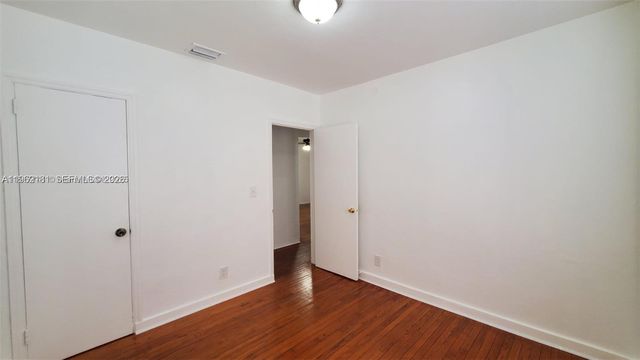 2322 Wilson St, Hollywood, FL 33020