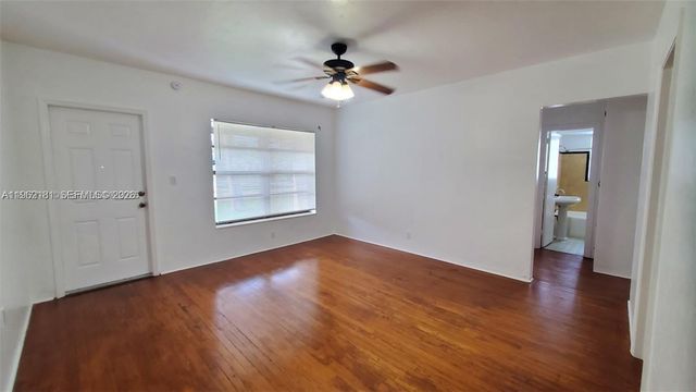 2322 Wilson St, Hollywood, FL 33020