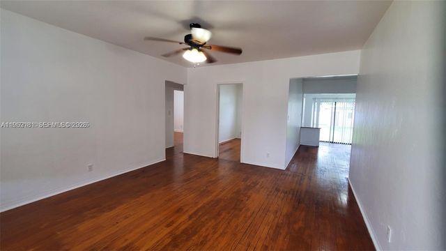 2322 Wilson St, Hollywood, FL 33020