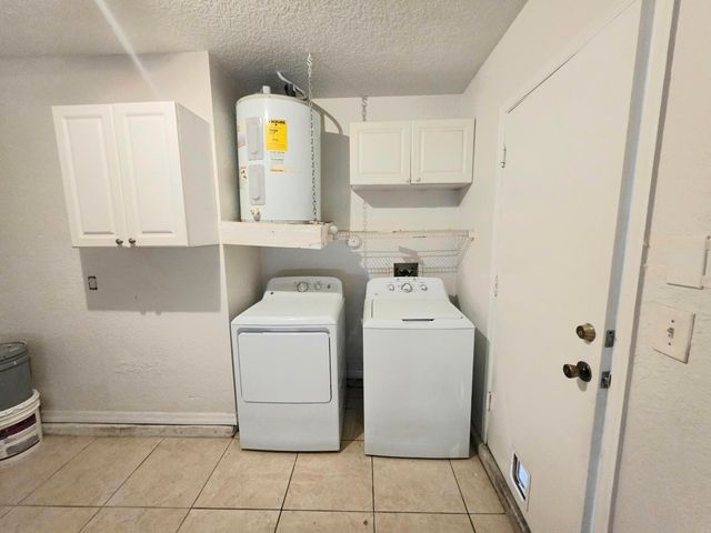 569 E Ridge Circle N, Boynton Beach, FL 33435
