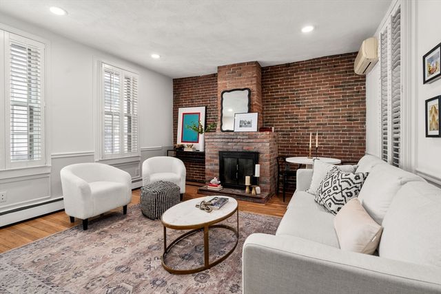 22 Shawmut St Townhouse, Boston, MA 02116