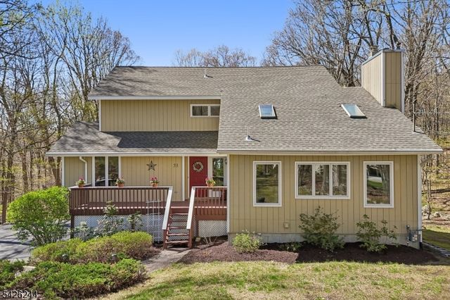 53 Lee Hill Rd, Byram Twp., NJ 07821