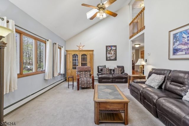 53 Lee Hill Rd, Byram Twp., NJ 07821