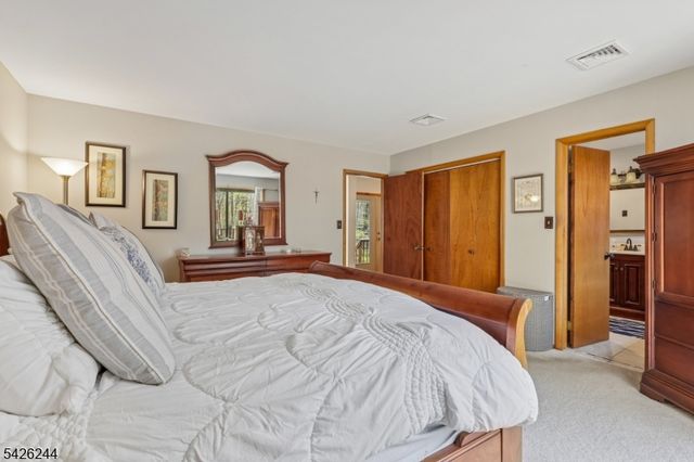 53 Lee Hill Rd, Byram Twp., NJ 07821