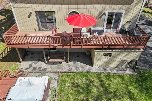 53 Lee Hill Rd, Byram Twp., NJ 07821