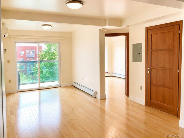 14022 Beech Avenue 6C, Flushing, NY 11355