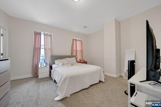 57 Madison Street, Newark, NJ 07105