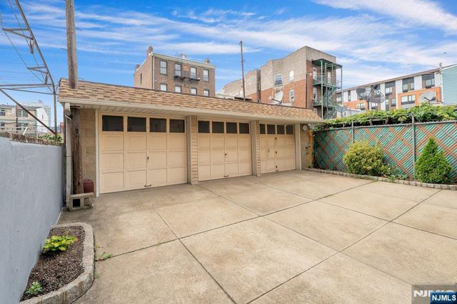 57 Madison Street, Newark, NJ 07105